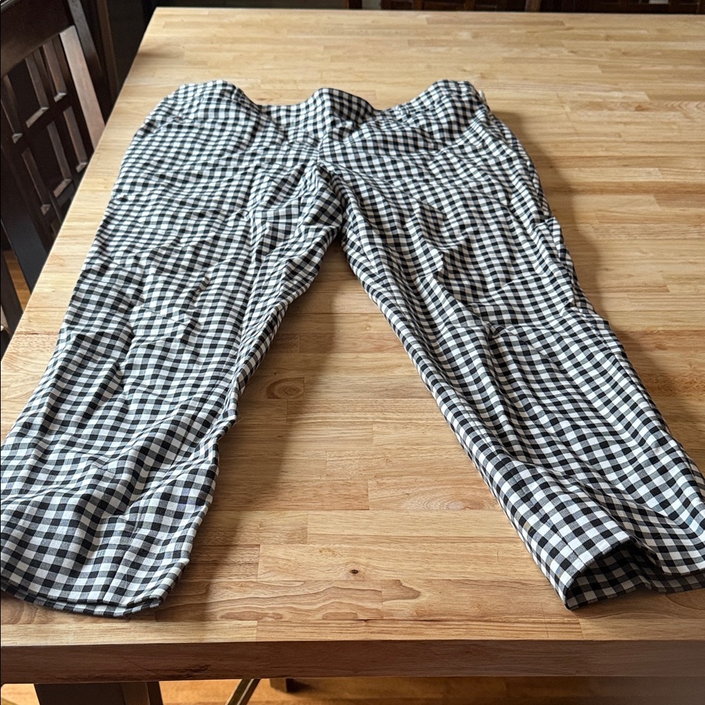 White House Black Market Black and White Checkered Pants